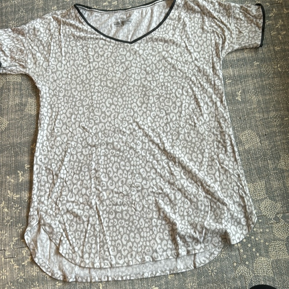 Victoria secret sleep shirt